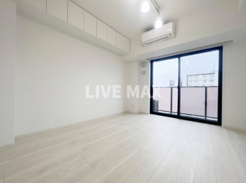 居室・リビング　※別号室参考写真