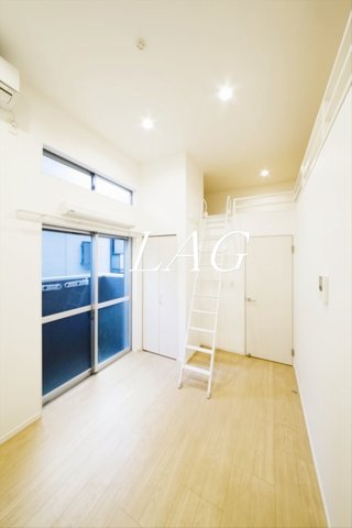 居室・リビング　洋室のお部屋です。