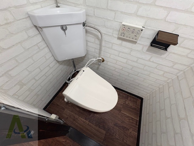 猪ころび戸建のトイレ写真