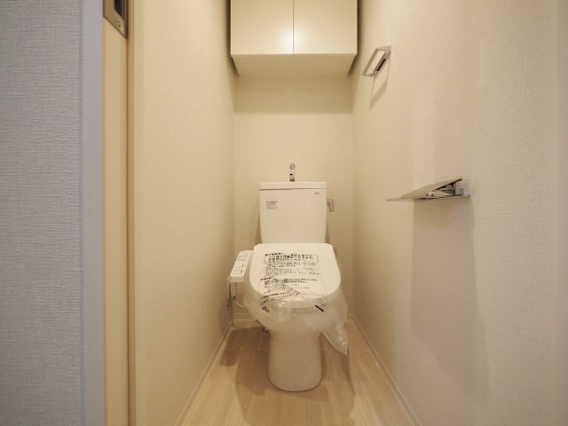 トイレ　清潔感のあるトイレです