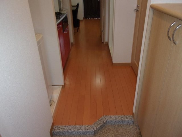 玄関　落ち着いた玄関です