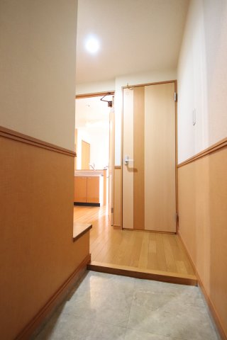 玄関　落ち着いた玄関です