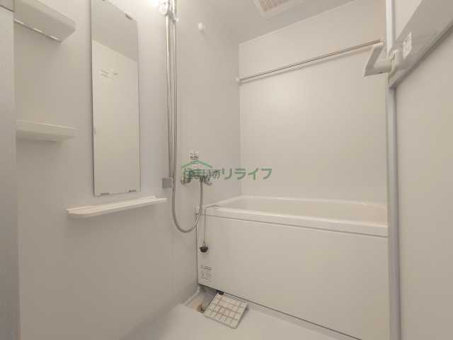バス・シャワールーム　別部屋参考写真