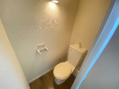 トイレ　トイレの仕様が現物と異なる場合がございます。