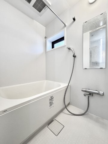 バス・シャワールーム　同タイプ別部屋写真