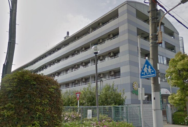 幼稚園・保育園　愛光認定こども園（幼稚園・保育園）まで608m