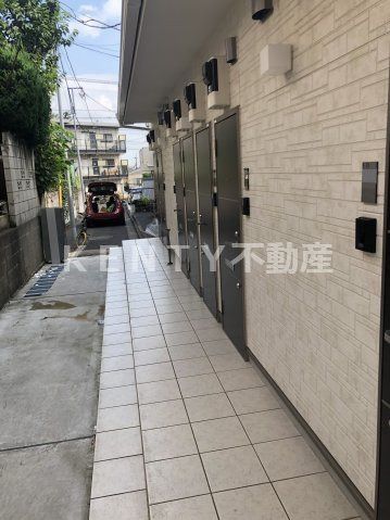 エントランス　建物の内部です