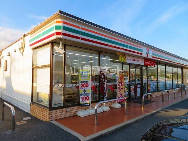 コンビニ　セブンイレブン 防府スポーツセンター前店（コンビニ）まで751m