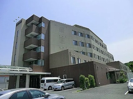 病院　医療法人社団 鴨居病院（病院）まで336m