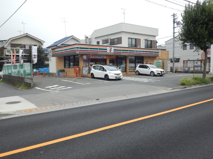コンビニ　セブンイレブン町田常盤店（コンビニ）まで820m