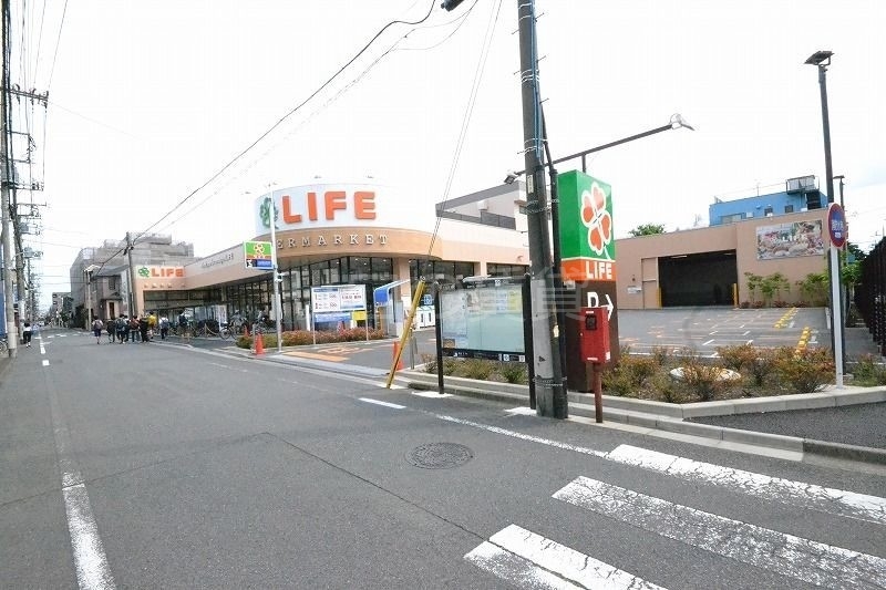 スーパー　ライフ　鵜の木店（スーパー）まで587m