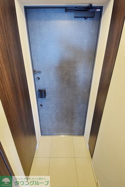 玄関　お部屋探しは株式会社　タウンハウジング　までお気軽にお問合…