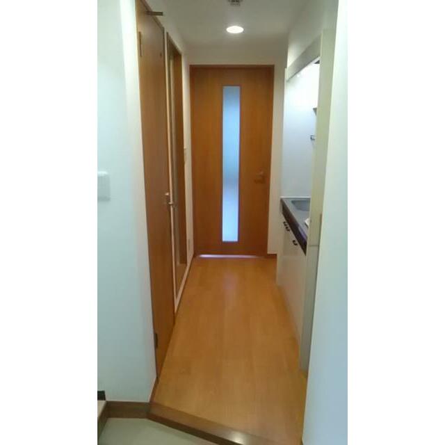 玄関　※別部屋参考写真