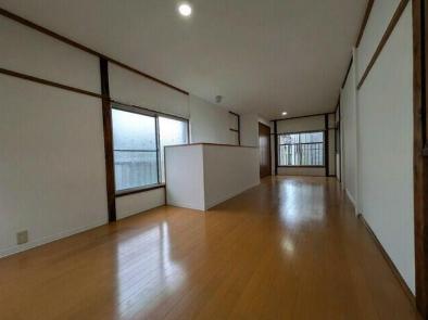 東急目黒線 不動前駅 徒歩10分 2階建 築66年の居間写真