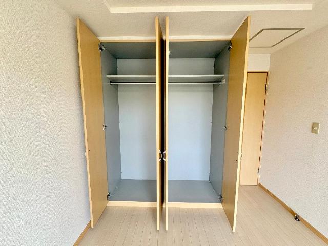 収納　クローゼット