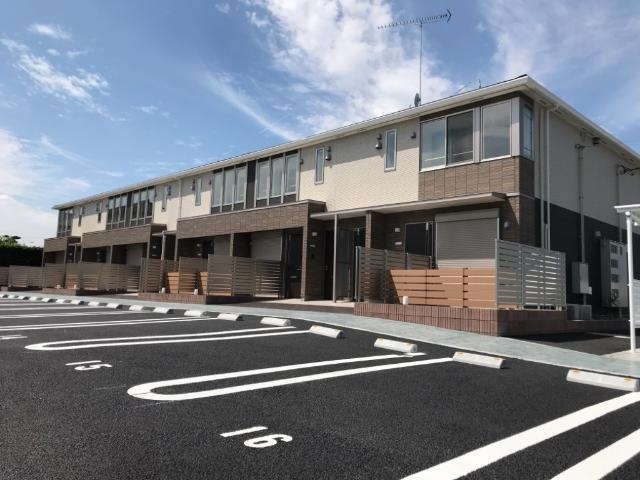 建物外観　外観写真（昼）