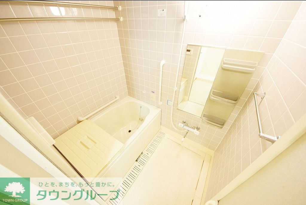 バス・シャワールーム　■参考・お問合せは(株)タウンハウジングレジデンス事業部　…