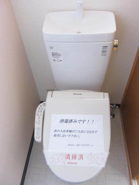 トイレ　洗浄便座