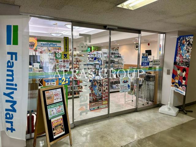 コンビニ　ファミリーマート 松戸市役所/Ｓ店（コンビニ）まで100m