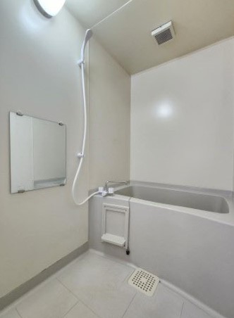 バス・シャワールーム　（他部屋参考写真）