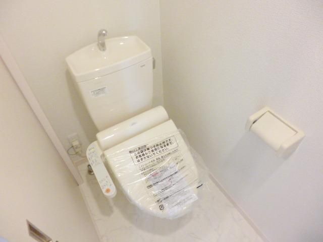 トイレ　★安心の温水洗浄便座★