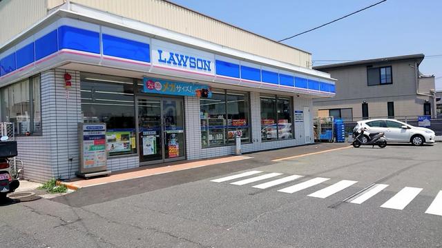 コンビニ　ローソン泉佐野鶴原二丁目店（コンビニ）まで550m