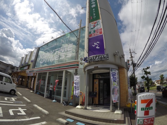コンビニ　セブンイレブン貝塚二色浜南店（コンビニ）まで873m