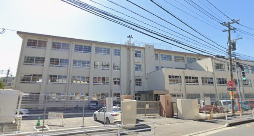 小学校　福岡市立高取小学校（小学校）まで500m