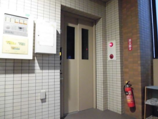 ロビー