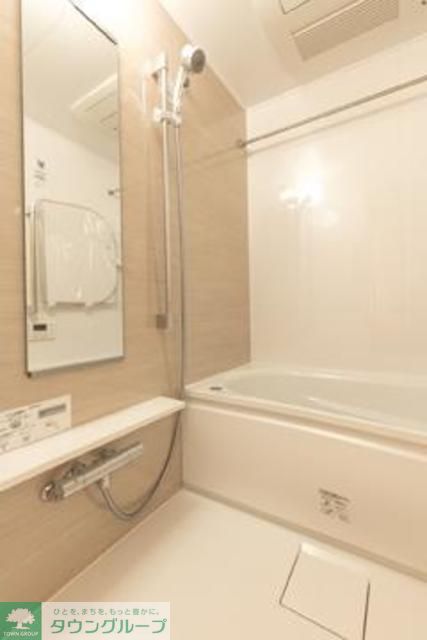 バス・シャワールーム　※写真は同タイプ住戸です。
