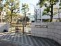 小学校　葛飾区立上小松小学校（小学校）まで470m