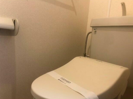 トイレ　コンパクトで使いやすいトイレです