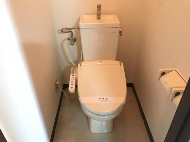 トイレ　トイレ