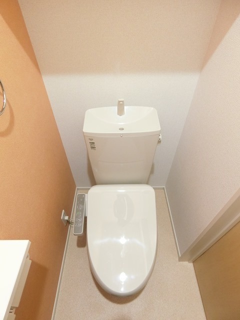 トイレ　図面と現状に相違がある場合には現状を優先