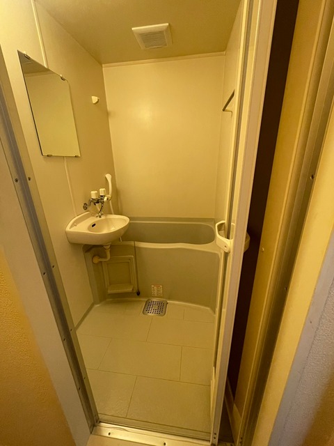 FL NESTの風呂写真