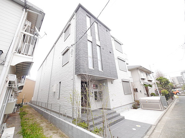 リベルテ 川崎の外観写真