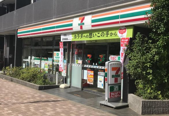 コンビニ　セブンイレブン東雲1丁目店（コンビニ）まで15m