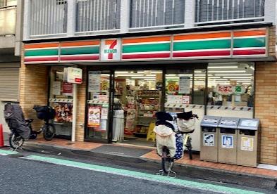 コンビニ　セブンイレブン　目黒平和通り店（コンビニ）まで672m