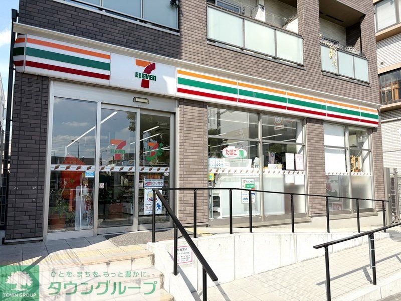 コンビニ　セブン-イレブン 越谷千間台東１丁目店（コンビニ）まで250m
