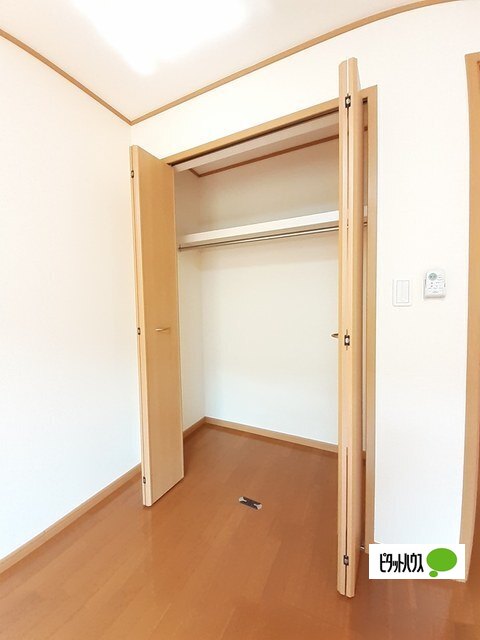 収納　クローゼット
