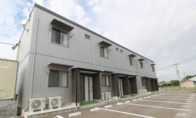 建物外観　落ち着いた外観です
