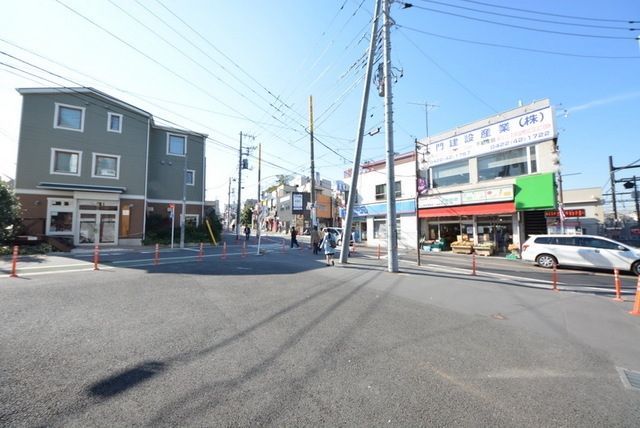 その他　駅前（その他）まで80m