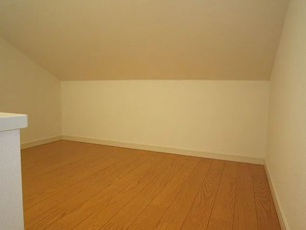 収納　小屋裏収納