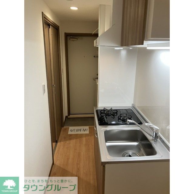 小田急江ノ島線 藤沢本町駅 徒歩9分 3階建 築1年の玄関写真