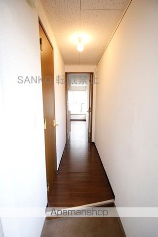 地下鉄南北線 北２４条駅 徒歩11分 4階建 築29年の玄関写真