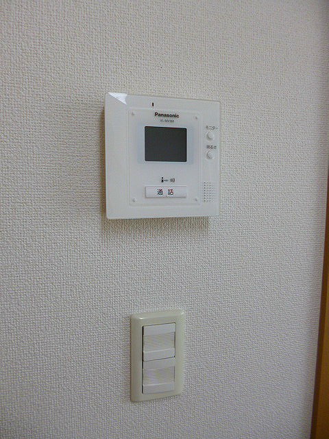 セキュリティ　写真は202号室です（参考）ン