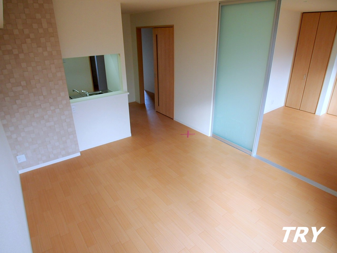 居室・リビング　南向きの明るいリビング！