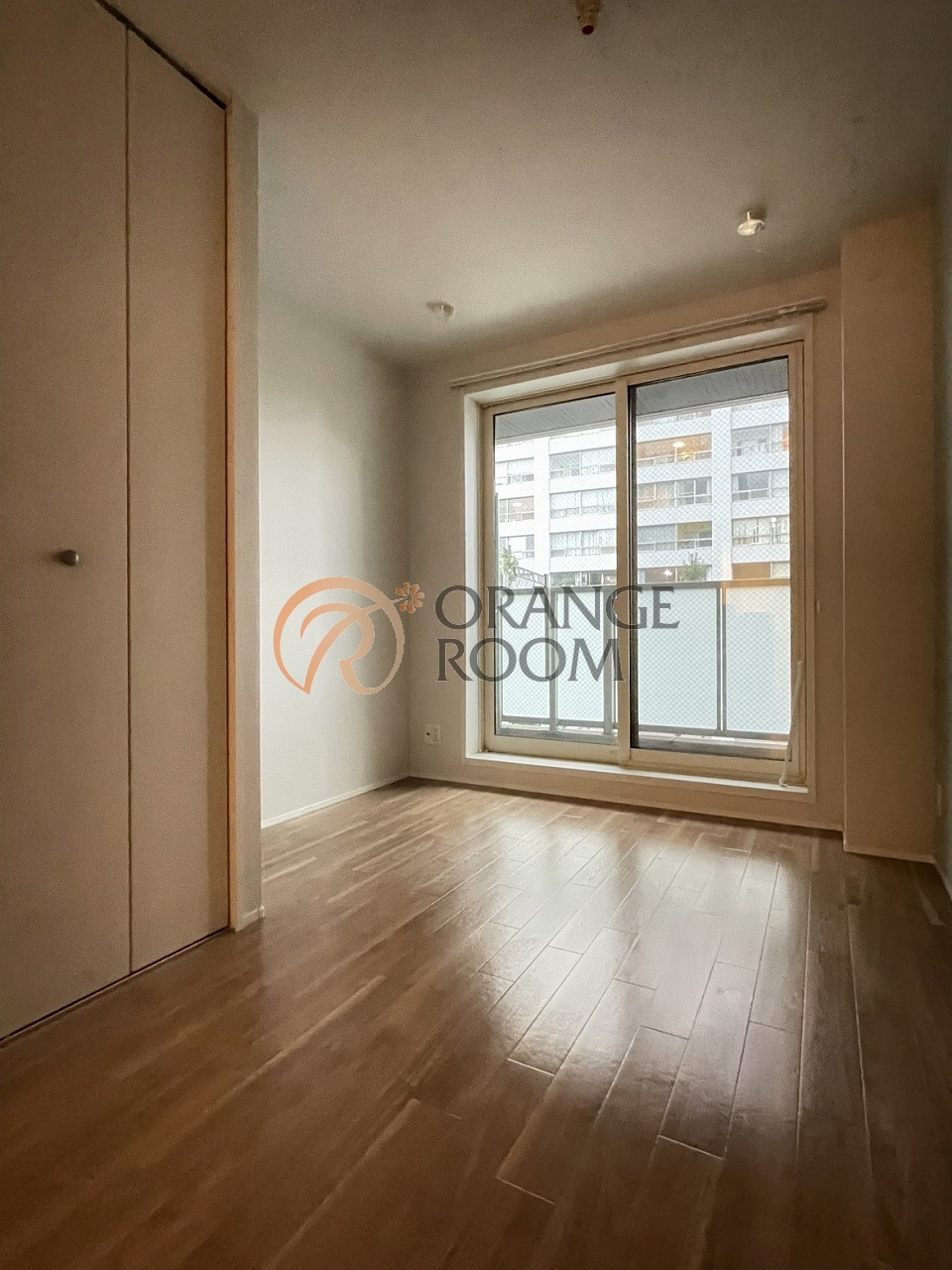 居室・リビング　ラシーネ天神下