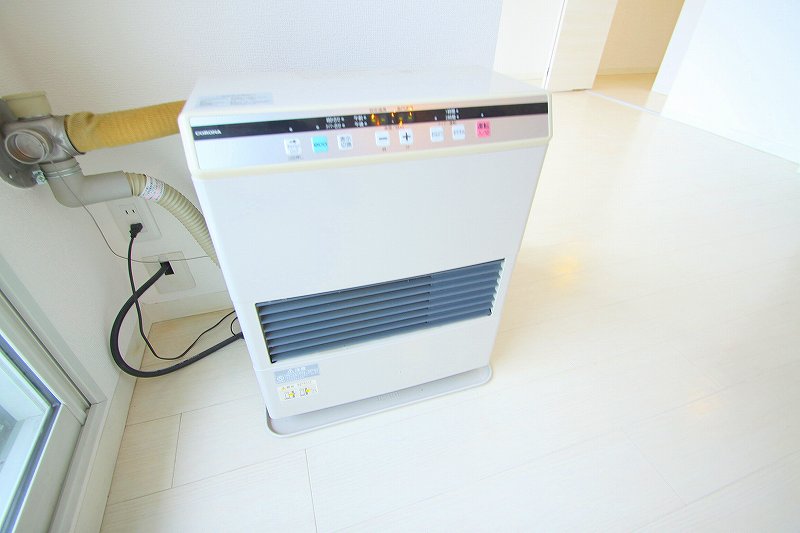 その他　経済的な灯油ストーブの物件です☆