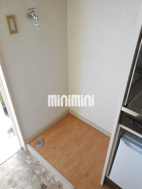 その他部屋・スペース　洗濯機も室内に置けます